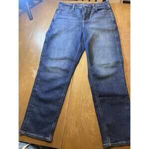 American Eagle Curvy Mom Jeans High Rise Slim Leg Medium Wash Size 10 High Rise